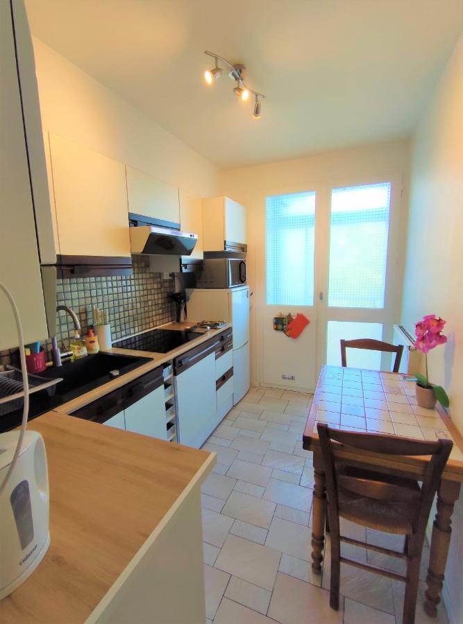 Appartement T3 Lumineux Et Tout Confort De 72 M2 Avec Parking Privatif La Rochelle  Dış mekan fotoğraf
